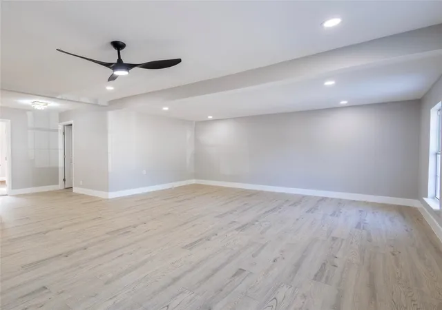 3rd image of 1510 Lackland St, Arlington, TX 76010 | MLS# 21226165