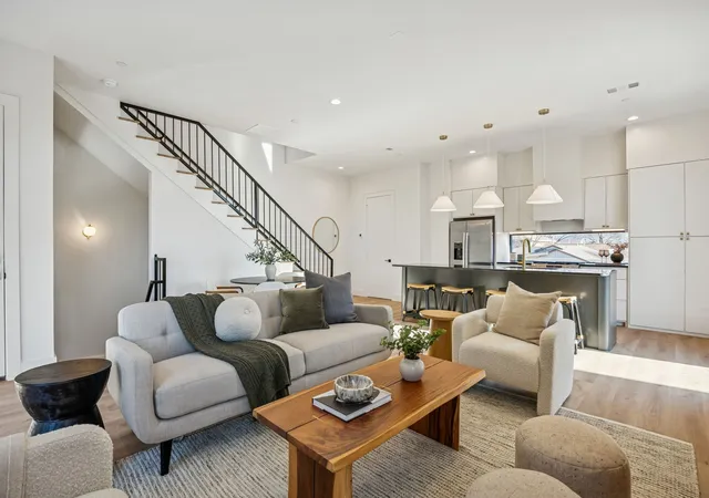5th image of 2151 Mail Ave, Dallas, TX 75235 | MLS# 21221048