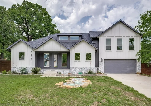 Photo 1 of Single family home for sale at 9108 Shoshone Trl, Flower Mound, TX 75022 | MLS# 21226471 | Listing updated on 2026-08-25