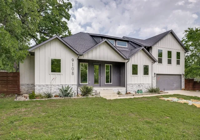 Photo 2 of Single family home for sale at 9108 Shoshone Trl, Flower Mound, TX 75022 | MLS# 21226471 | Listing updated on 2026-08-25