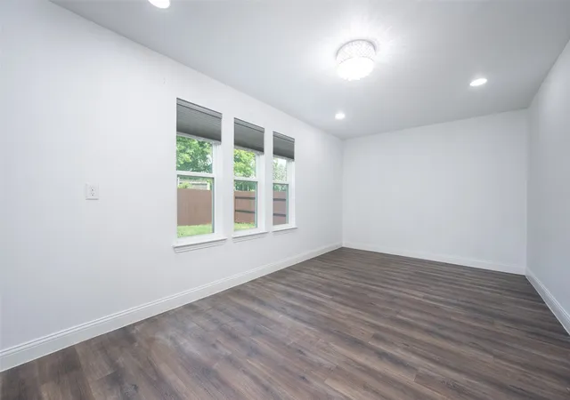 Photo 4 of Single family home for sale at 9108 Shoshone Trl, Flower Mound, TX 75022 | MLS# 21226471 | Listing updated on 2026-08-25