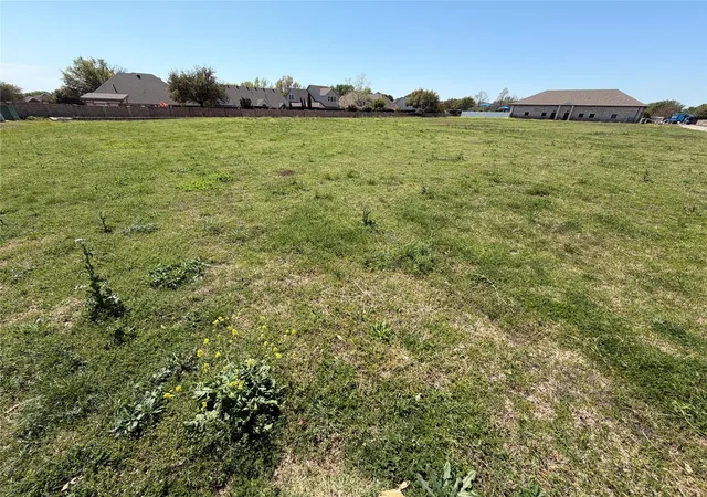 Photo 2 of Land for sale at 6201 Stone Hill Farms Pkwy, Flower Mound, TX 75028 | MLS# 21226687 | Listing updated on 2026-07-04