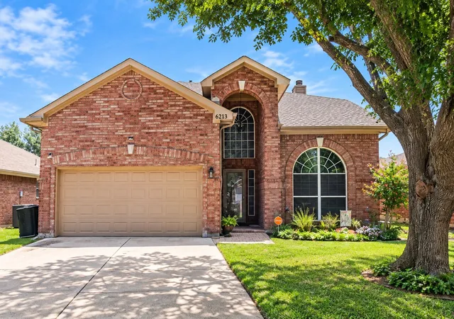 Single family home for sale at 6213 Bowin Dr, Fort Worth, TX 76132 | MLS# 21225816