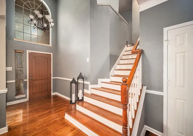 Photo 3 of Single family home for sale at 6213 Bowin Dr, Fort Worth, TX 76132 | MLS# 21225816 | Listing updated on 2026-10-08