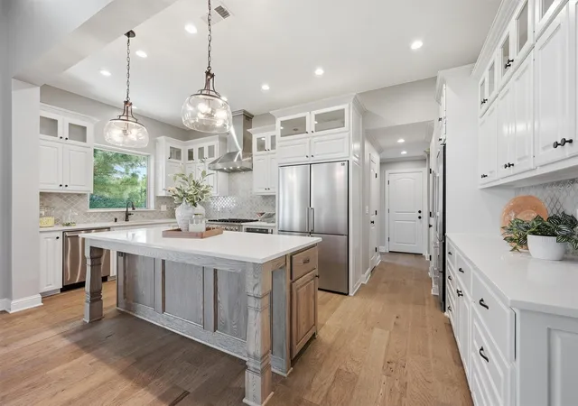 Photo 4 of Single family home for sale at 613 Coffee Cir, Pottsboro, TX 75076 | MLS# 21226823 | Listing updated on 2026-10-03