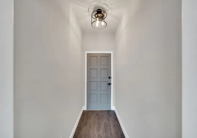 Photo 2 of Single family home for sale at 104 Prairie View Ln, Red Oak, TX 75154 | MLS# 21226121 | Listing updated on 2026-10-05