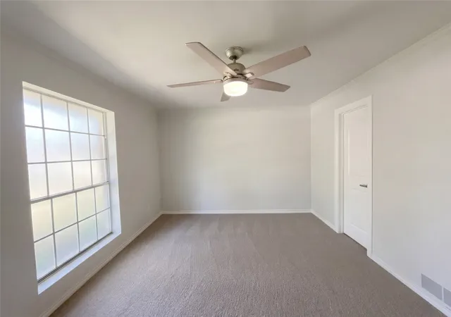 Photo 3 of Single family home for sale at 2800 N Surrey Dr, Carrollton, TX 75006 | MLS# 21226917 | Listing updated on 2026-08-27