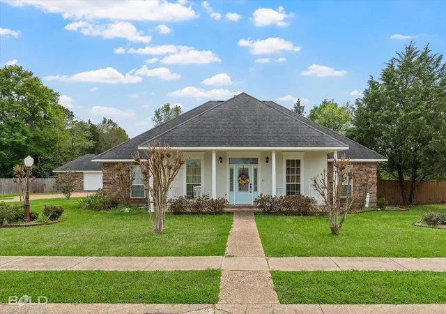 Photo 1 of Sale Pending at 129 Wax Wing St, Stonewall, LA 71078 | MLS# 21226933 | Listing updated on 2026-07-20