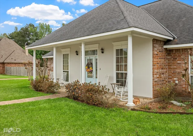 Photo 3 of Sale Pending at 129 Wax Wing St, Stonewall, LA 71078 | MLS# 21226933 | Listing updated on 2026-07-20