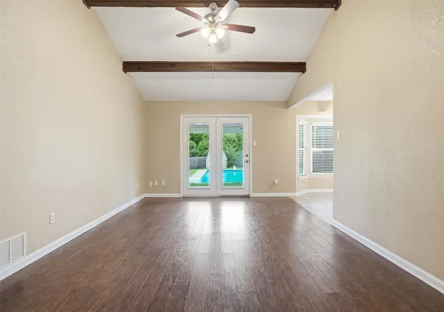 Photo 3 of Sale Pending at 148 Lilac Ln, Azle, TX 76020 | MLS# 21224894 | Listing updated on 2026-07-20