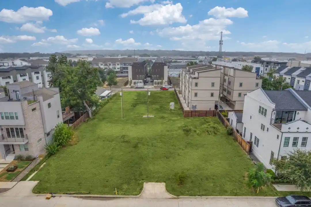 Photo 1 of Land for sale at 2818 Wingate St, Fort Worth, TX 76107 | MLS# 21224132 | Listing updated on 2026-04-02
