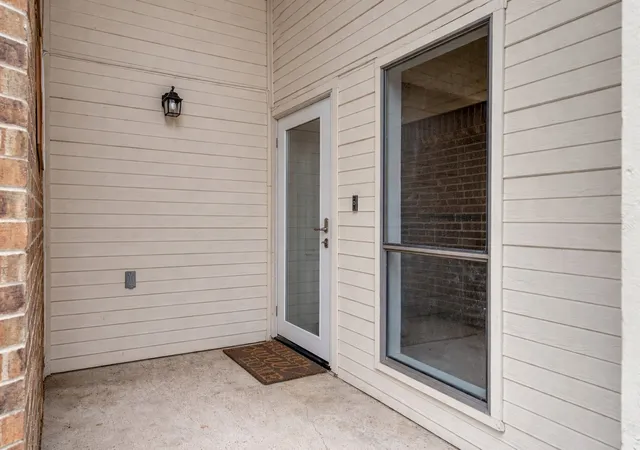 Photo 2 of Sale Pending at 6619 Ports O Call Dr, Rowlett, TX 75088 | MLS# 21217744 | Listing updated on 2026-07-24