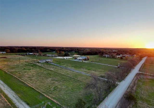 Photo 3 of Land for sale at 771 County Road 121, Gainesville, TX 76240 | MLS# 21225242 | Listing updated on 2026-09-16