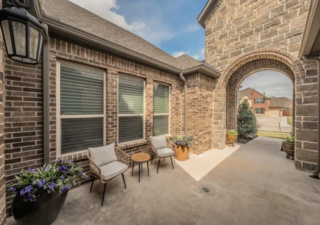Photo 2 of Sale Pending at 1686 Chicory Ct, Haslet, TX 76052 | MLS# 21217609 | Listing updated on 2026-07-13