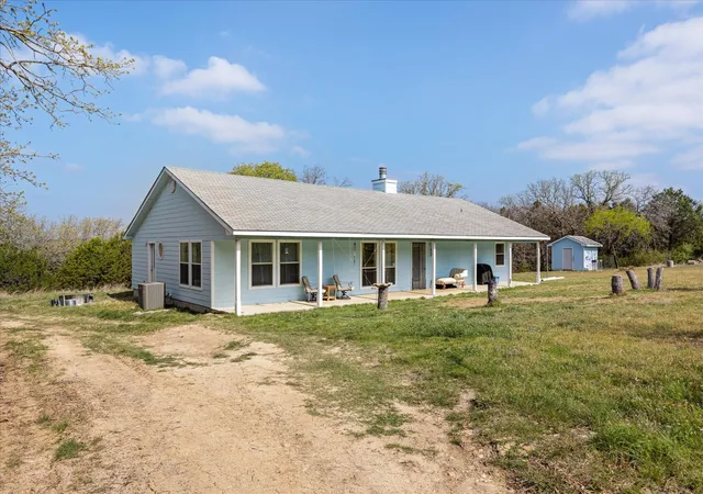 Homes for sale in Hico, TX | 514 County Road 2495, Hico, TX 76457 | MLS# 21227314