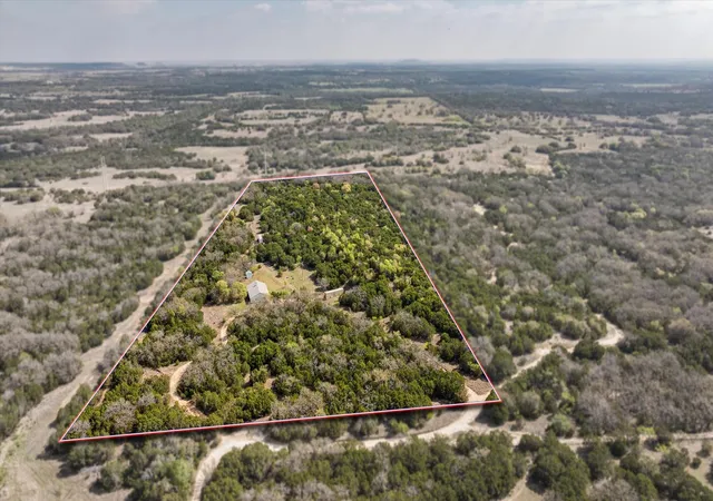 Homes for sale in Hico, TX | 514 County Road 2495, Hico, TX 76457 | MLS# 21227314