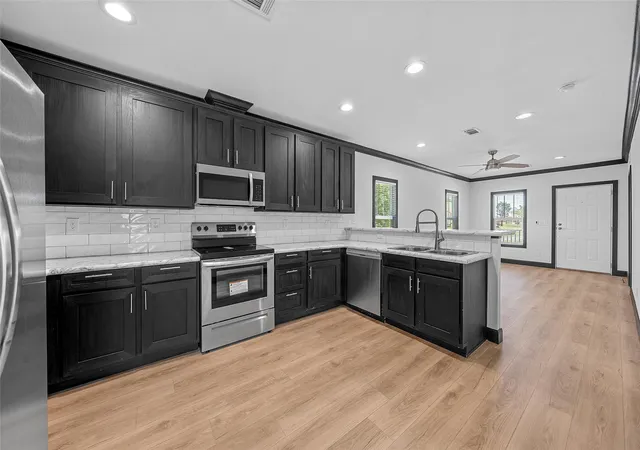 Photo 1 of Manufactured home for sale at 202 N 6th St, Mount Calm, TX 76673 | MLS# 21227419 | Listing updated on 2026-08-20