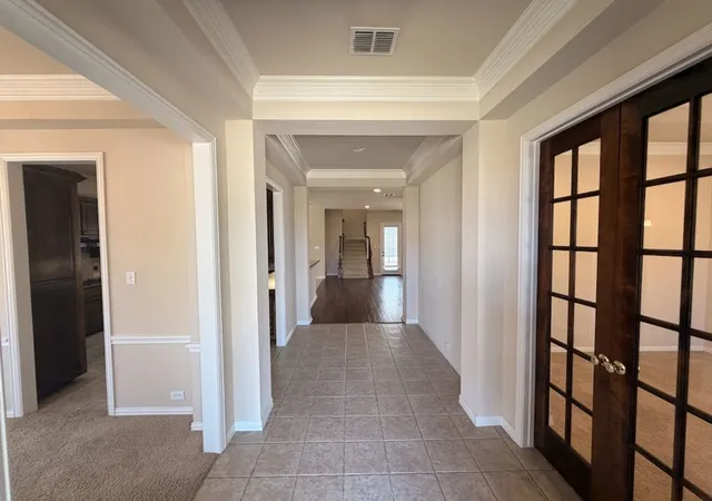 Photo 3 of Single family home for sale at 2185 Clubview Dr, Rockwall, TX 75087 | MLS# 21227145 | Listing updated on 2026-07-23