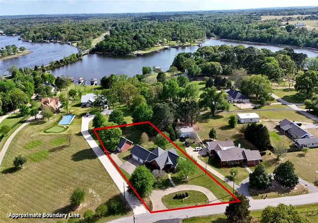 Photo 3 of Single family home for sale at 2436 Lakefront Shores Rd, Athens, TX 75752 | MLS# 21227590 | Listing updated on 2026-08-27