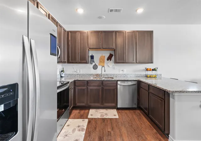 Photo 2 of Single family home for sale at 5677 Topwater Trl, Fort Worth, TX 76119 | MLS# 21223767 | Listing updated on 2026-08-18