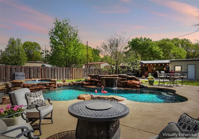 Homes for sale in Muenster, TX | 908 N Maple St, Muenster, TX 76252 | MLS# 21225861