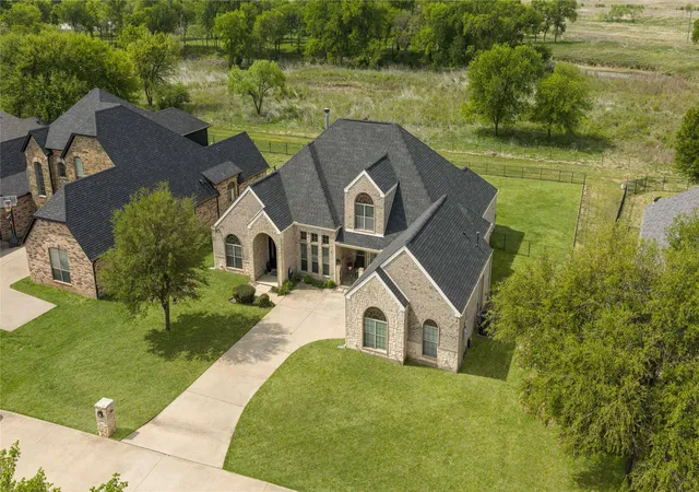 1st image of 3000 Preston Club Dr, Sherman, TX 75092 | MLS# 21221541