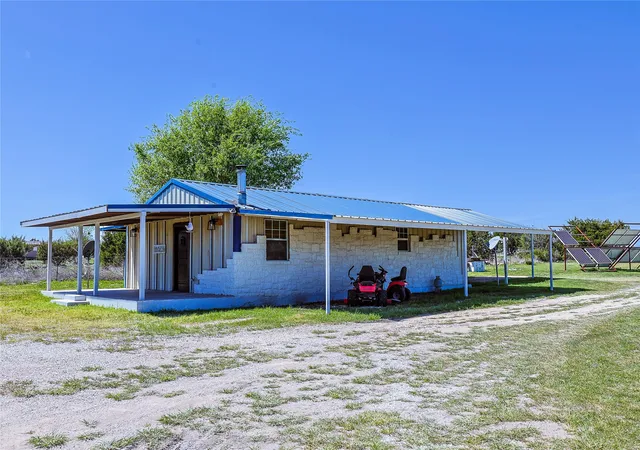 Homes for sale in Hico, TX | 9625 State Hwy 220, Hico, TX 76457 | MLS# 21226645