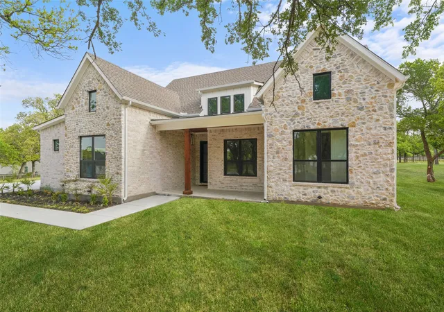 3rd image of 1000 Bluebonnet Rdg, Weatherford, TX 76087 | MLS# 21223822