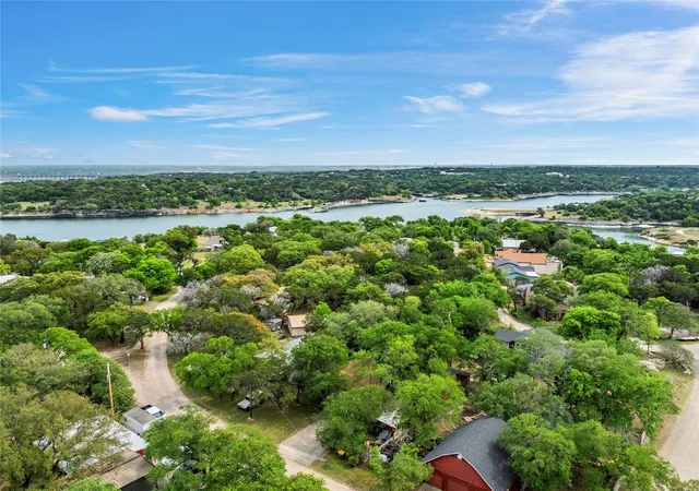 Homes for sale in Clifton, TX | 140 County Road 1764, Clifton, TX 76634 | MLS# 21227216