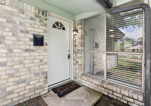 4th image of 9620 Dale Glade Dr, Dallas, TX 75217 | MLS# 21227883