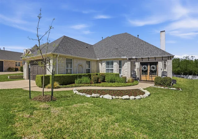 Photo 3 of Sale Pending at 9012 Reata West Dr, Benbrook, TX 76126 | MLS# 21227862 | Listing updated on 2026-09-02