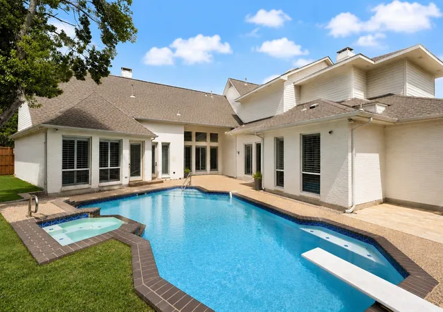 2nd image of 4612 Saxon Dr, Plano, TX 75093 | MLS# 21227940