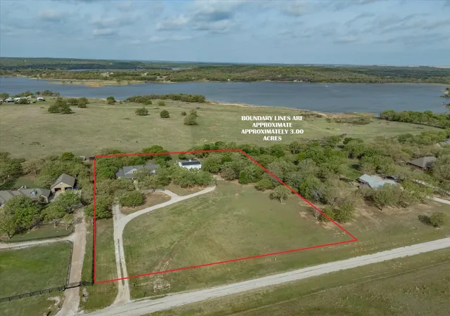 Homes for sale in Bowie, TX | 299 Briar Creek Ln, Bowie, TX 76230 | MLS# 21217374