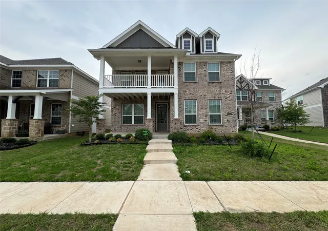 Photo 1 of Single family home for sale at 6033 Seguin Ct, Aubrey, TX 76227 | MLS# 21228020 | Listing updated on 2026-07-27