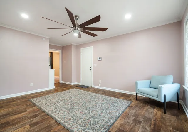 Homes for sale in Dallas, TX | 1614 Seevers Ave, Dallas, TX 75216 | MLS# 21228033