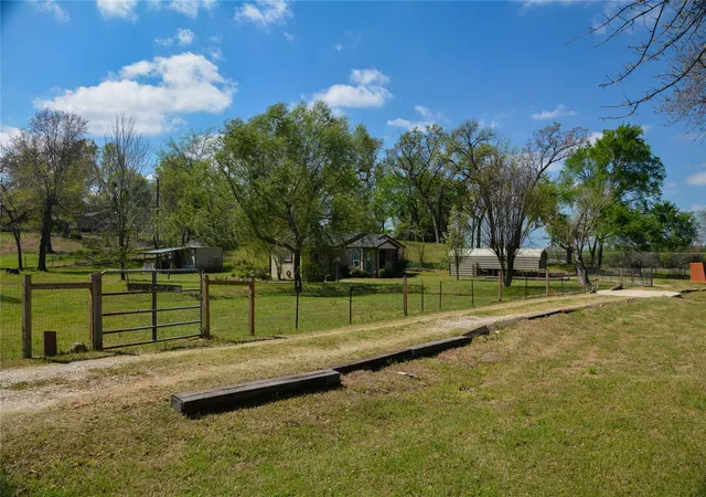 Homes for sale in Mabank, TX | 545 Vz County Road 2923, Mabank, TX 75147 | MLS# 21228096