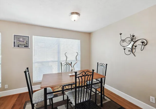 Photo 4 of Condo for sale at 5916 Sandhurst Ln #226, Dallas, TX 75206 | MLS# 21227686 | Listing updated on 2026-05-27