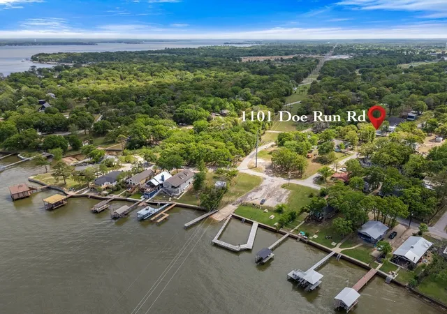 Homes for sale in Tool, TX | 1101 Doe Run Dr, Tool, TX 75143 | MLS# 21228135