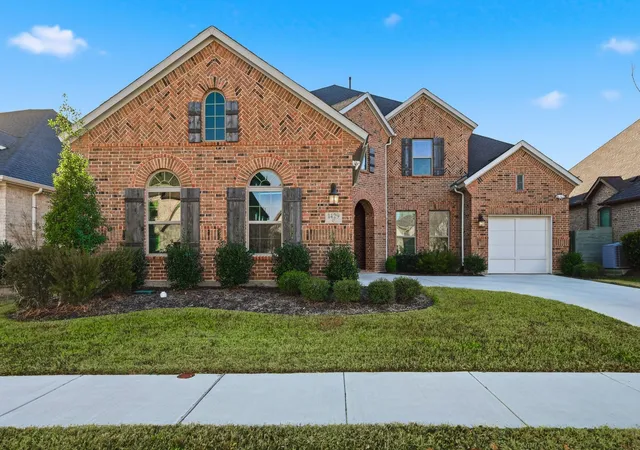 Photo 3 of Single family home for sale at 1429 14Th St, Argyle, TX 76226 | MLS# 21227497 | Listing updated on 2026-09-30