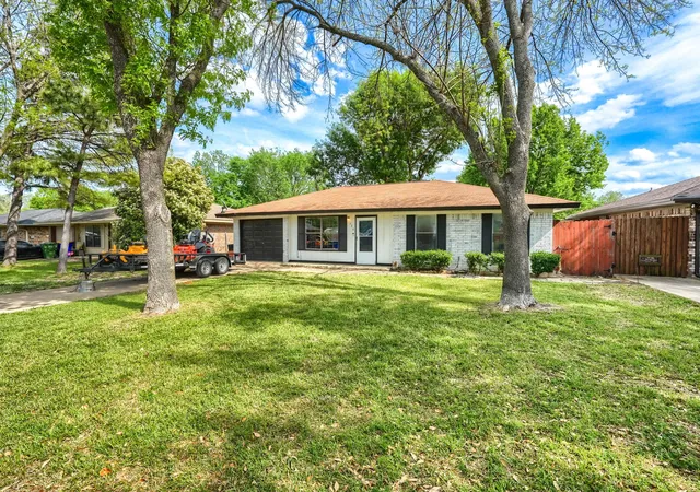 Homes for sale in Seagoville, TX | 736 Thedford Rd, Seagoville, TX 75159 | MLS# 21202035