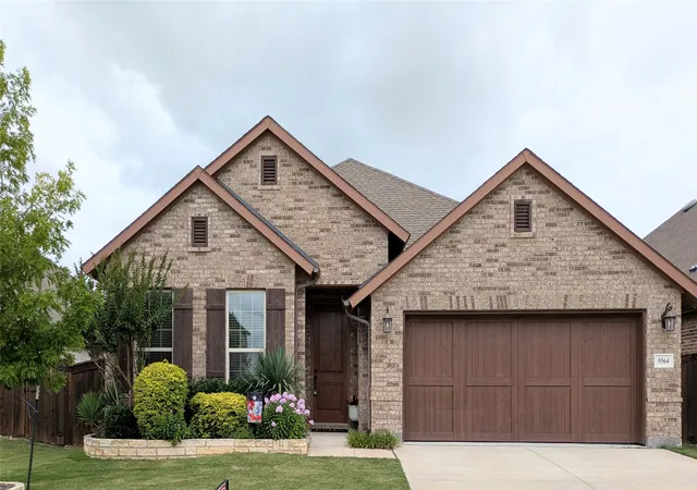 Photo 2 of Sale Pending at 5564 Vaquero Rd, Fort Worth, TX 76126 | MLS# 21227111 | Listing updated on 2026-09-20