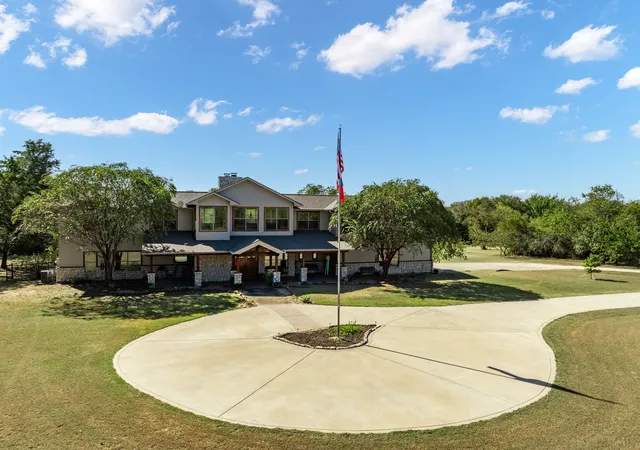 Homes for sale in Hillsboro, TX | 1341 Fm 1947, Hillsboro, TX 76645 | MLS# 21228242