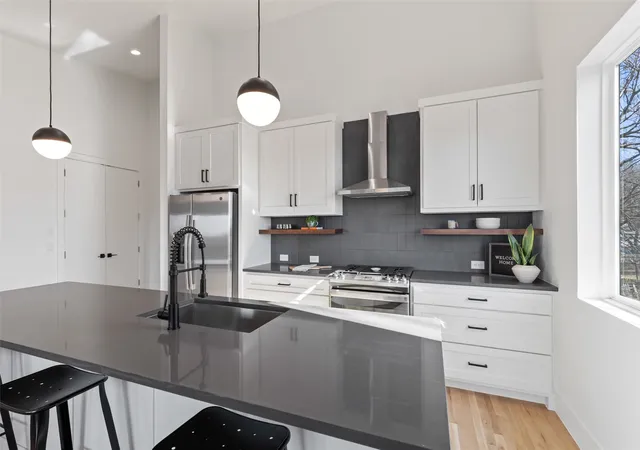 20th image of 2120 Lovedale Ave #103, Dallas, TX 75235 | MLS# 21228340