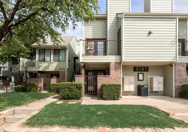 1st image of 3101 Sondra Dr #107, Fort Worth, TX 76107 | MLS# 21227776