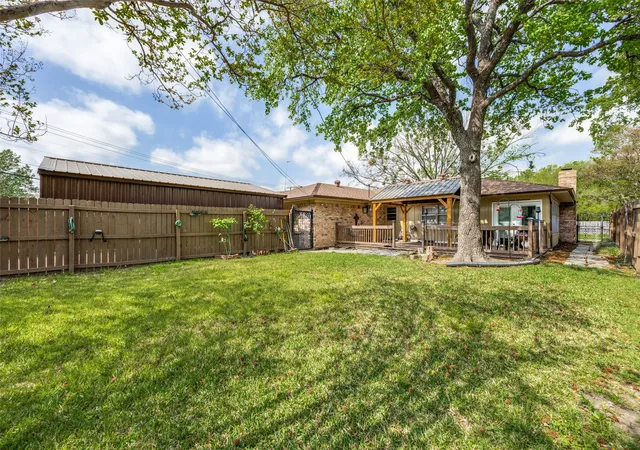 Homes for sale in Sherman, TX | 2705 N Woods St, Sherman, TX 75092 | MLS# 21226669