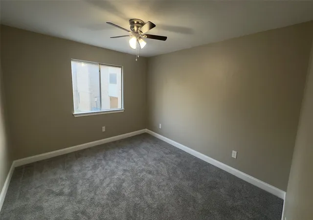 Listing Photo 2 - Condo for sale in building located at 2648 Custer Pkwy, Richardson, TX 75080 - Unit #B