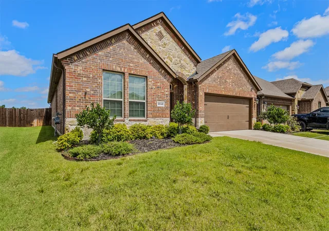Homes for sale in Heath, TX | 1043 Sublime Dr, Heath, TX 75126 | MLS# 21227823
