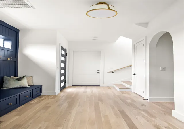 2nd image of 2413 Vagas St, Dallas, TX 75219 | MLS# 21226791