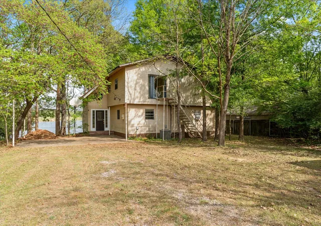 Photo 1 of Single family home for sale at 405 Triple S Dr, Mount Vernon, TX 75457 | MLS# 21228588 | Listing updated on 2026-08-25