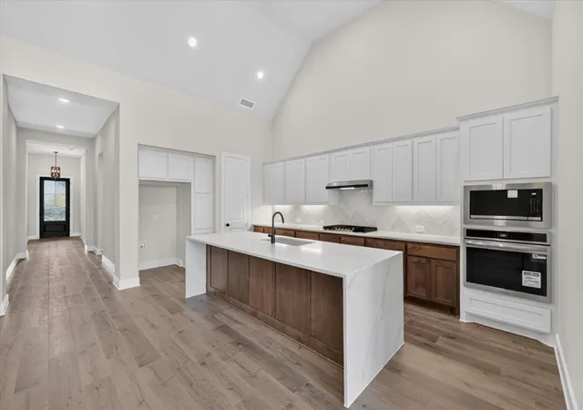 Photo 2 of Single family home for sale at 9011 Wildberry Rd, Little Elm, TX 75068 | MLS# 21228626 | Listing updated on 2026-09-23